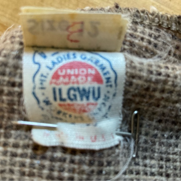 Vintage 1970s Leslie Fay Personals Wool Blend Shirt | Elbow Patch Overshirt - Picture 3 of 16